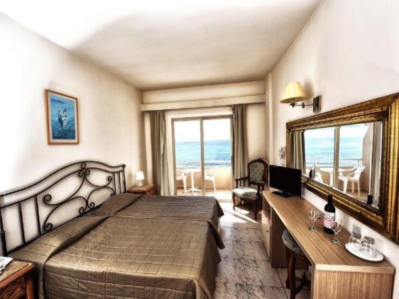 Piere Anne Beach Hotel Айя-Напа Экстерьер фото